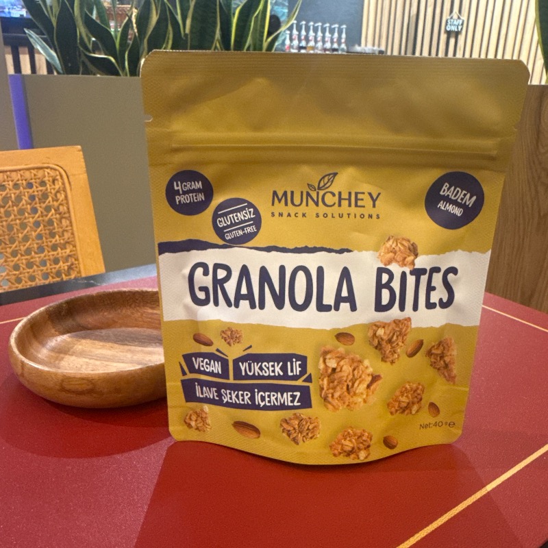 Granola bites badem