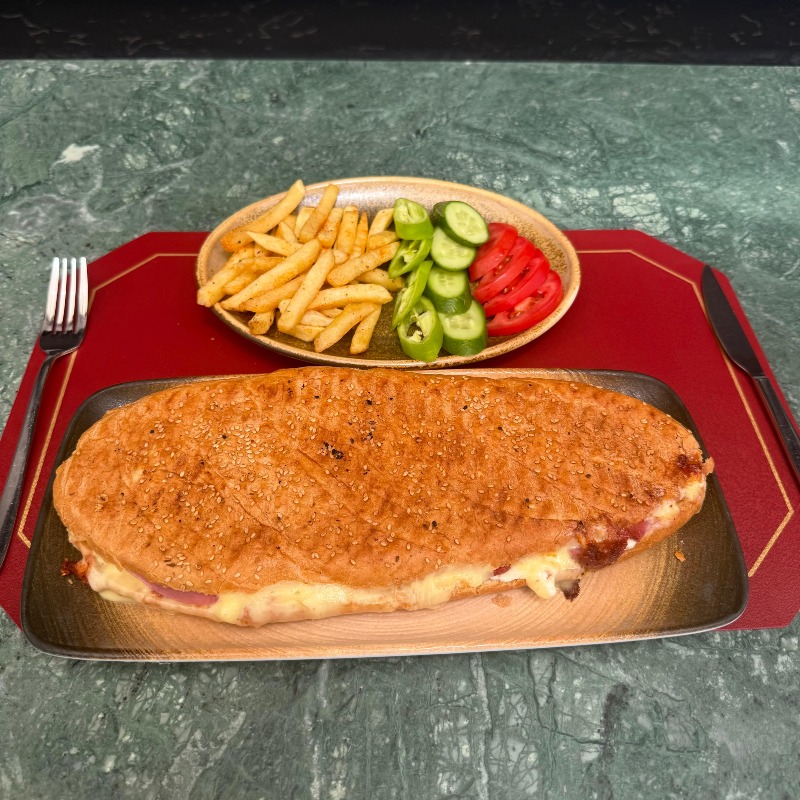DOUBLE TERRACE TOST MENÜ